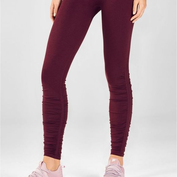 Fabletics Pants - Fabletics purple ruched leggings